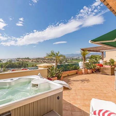 Apartment Penthouse Puerto Banus Sea View
