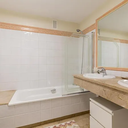 Apartment Penthouse Puerto Banus Sea View